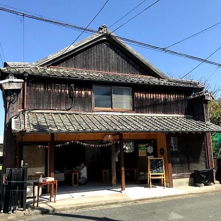 Guesthouse Kojiya 暮らしをつくる宿 旧糀屋 Fukutsu Экстерьер фото