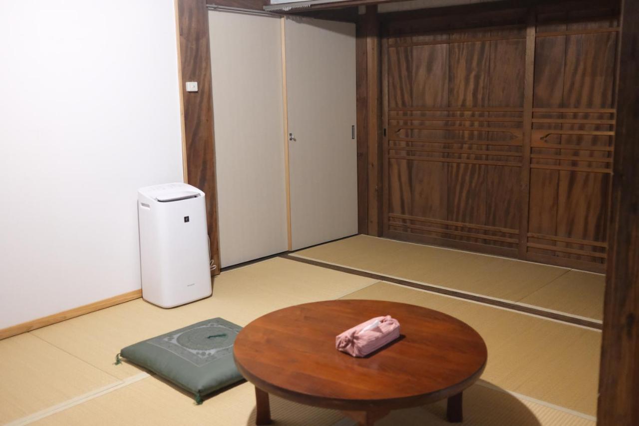 Guesthouse Kojiya 暮らしをつくる宿 旧糀屋 Fukutsu Экстерьер фото