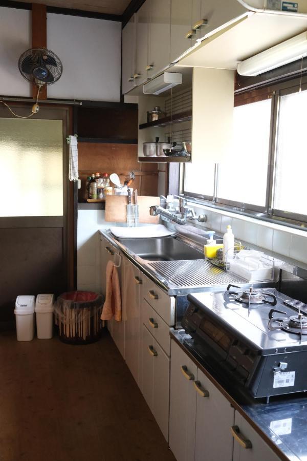 Guesthouse Kojiya 暮らしをつくる宿 旧糀屋 Fukutsu Экстерьер фото
